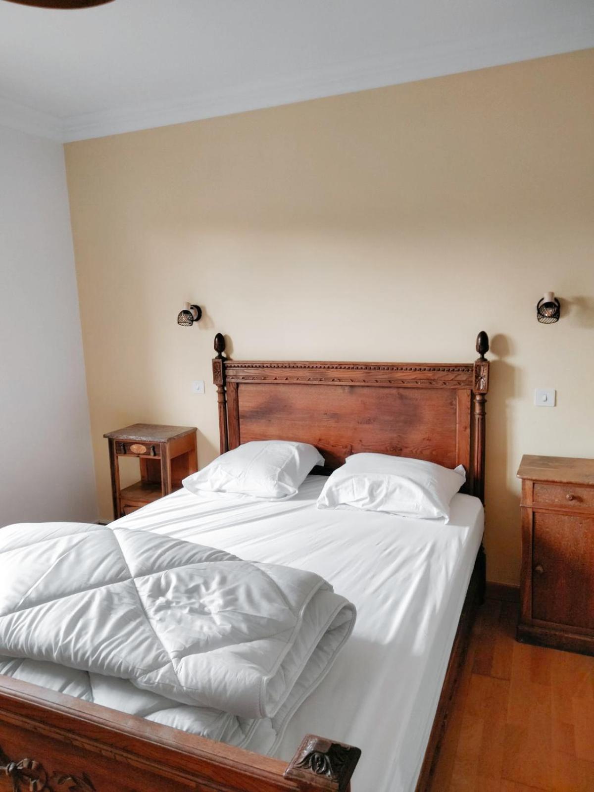 La Maison De L'Hermitage 225 M2 Terrain 2300 M2 プランゲヌアル エクステリア 写真
