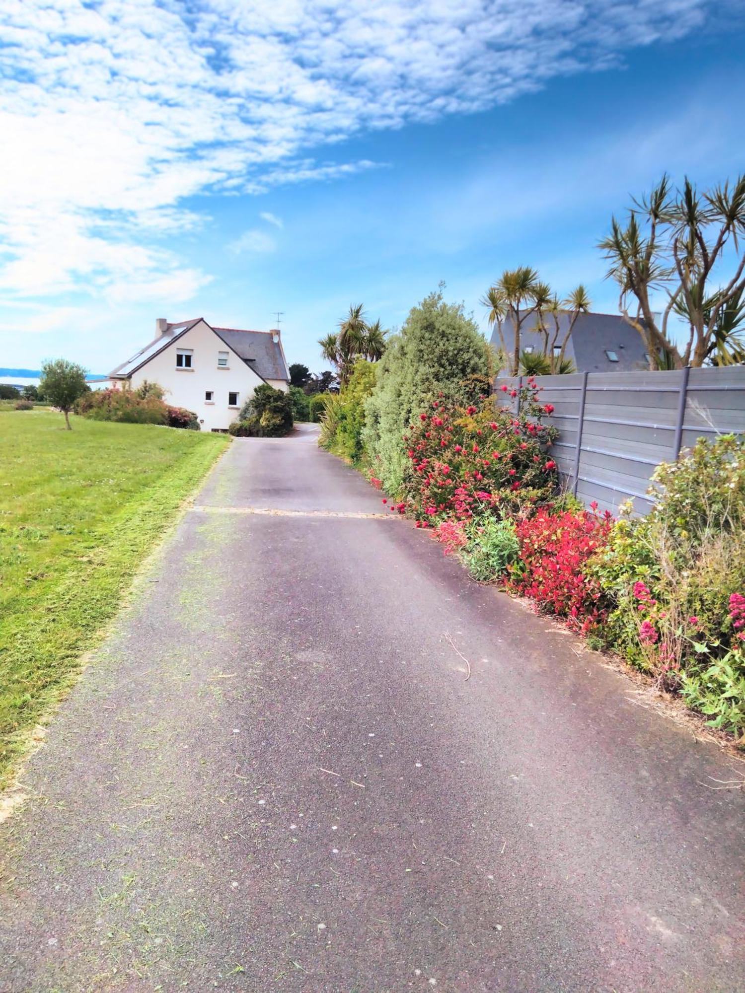 La Maison De L'Hermitage 225 M2 Terrain 2300 M2 プランゲヌアル エクステリア 写真
